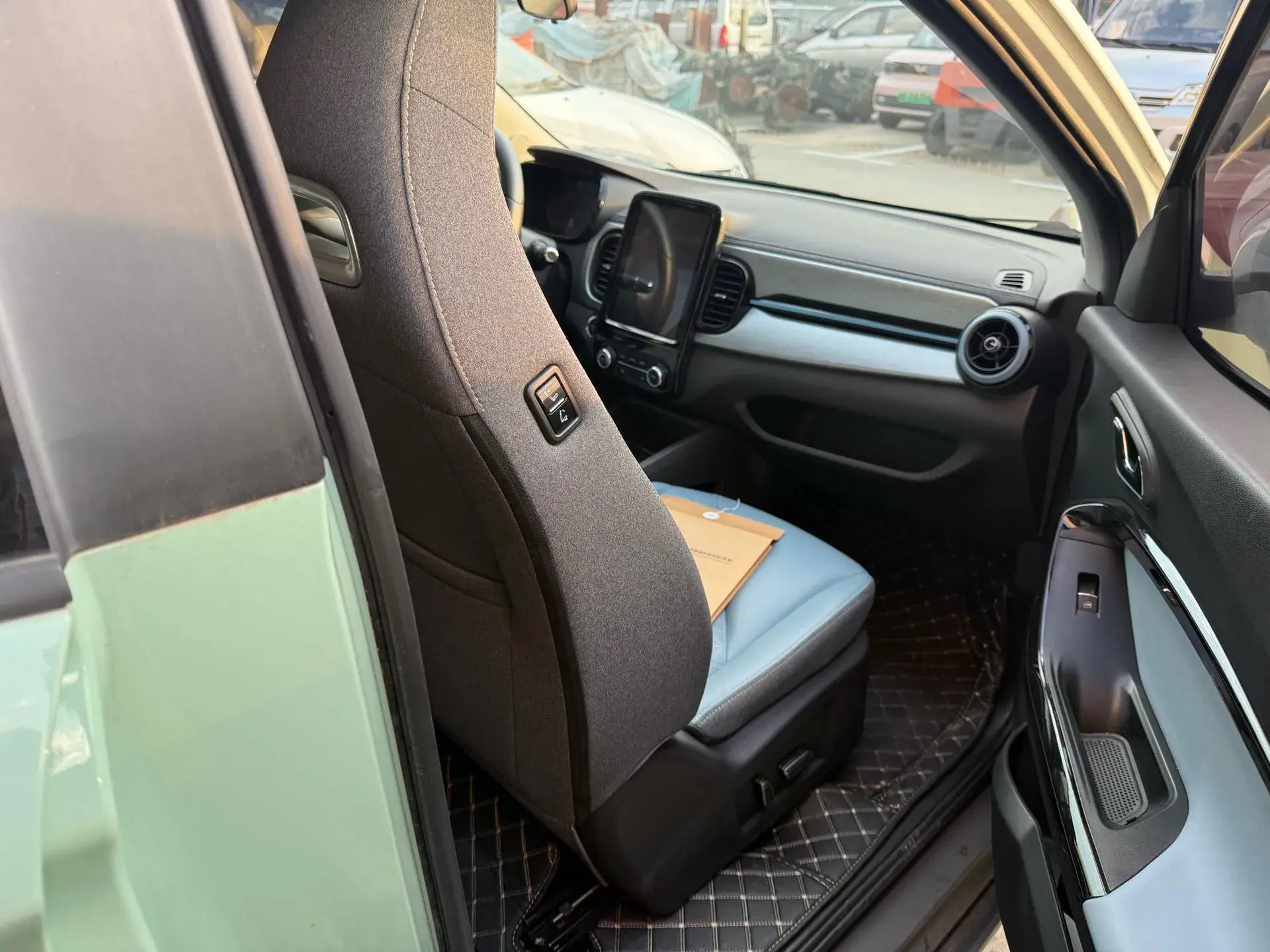 2022 CHERY LITTLE thumbnail 4