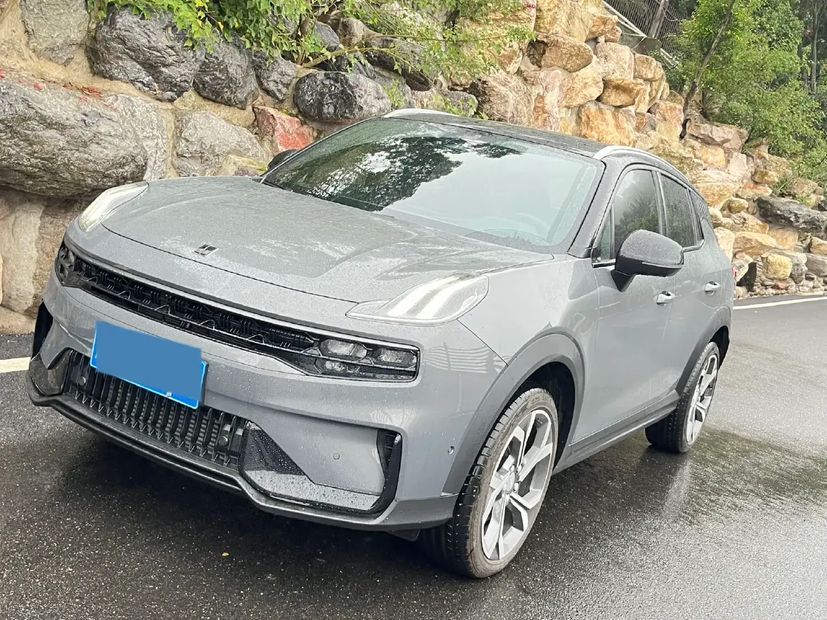 2023 LYNK&CO 06 1.5T 181HP L4 7DCT