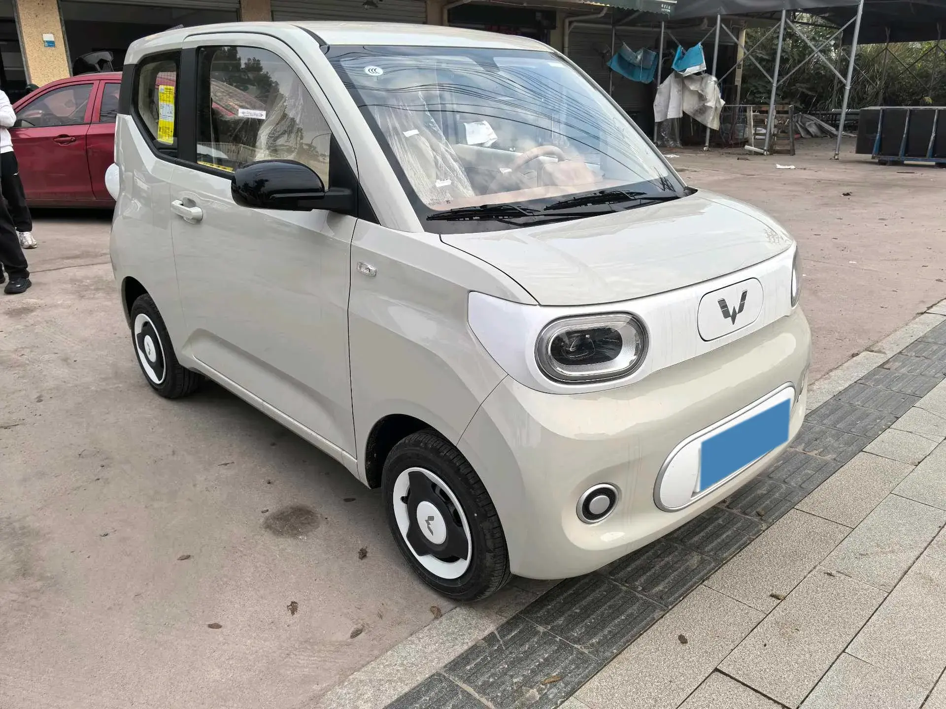2024 WULING HONGGUANG thumbnail 2