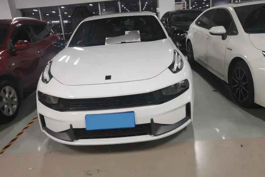 2022 LYNK&CO 03 thumbnail 2