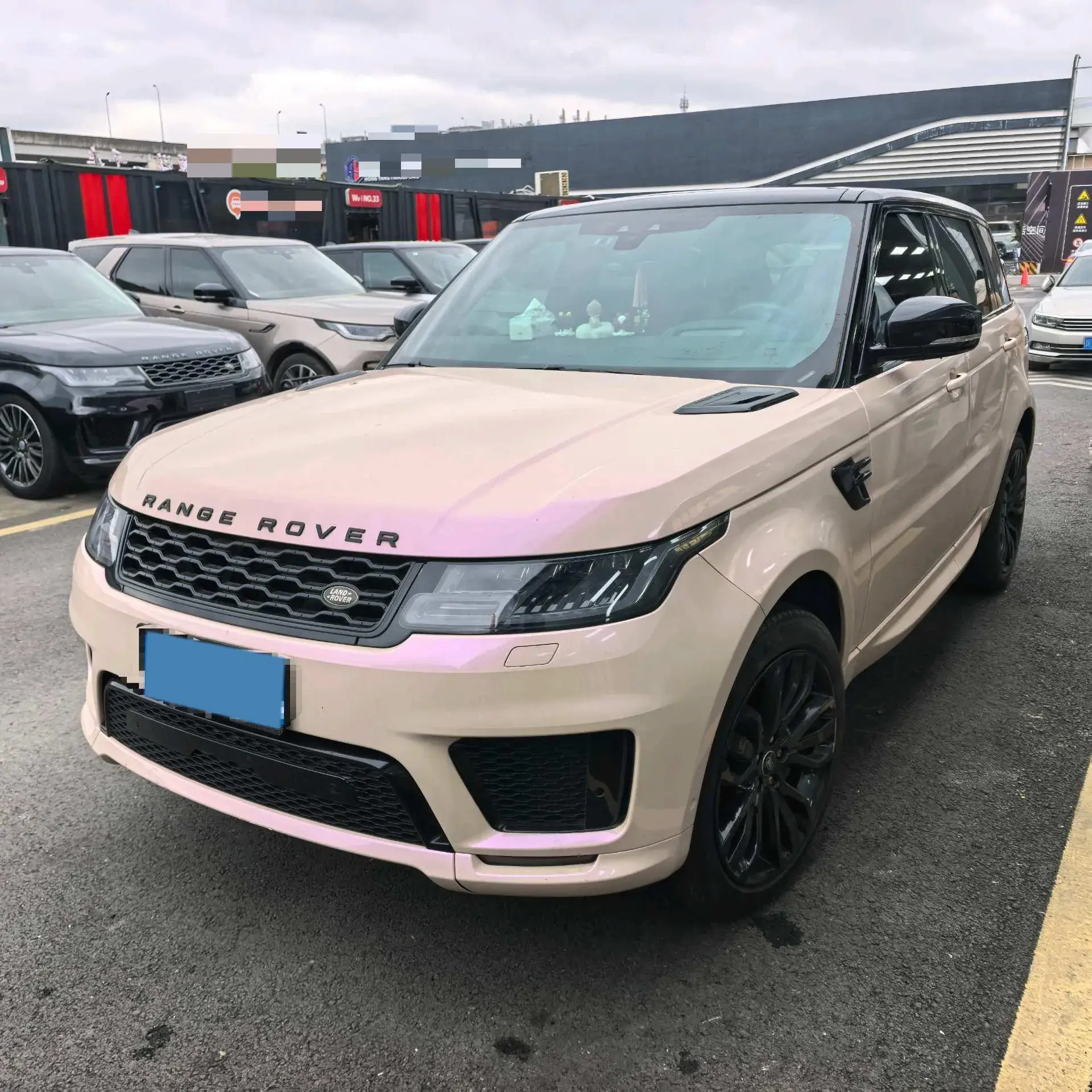 2022 LAND ROVER view 1