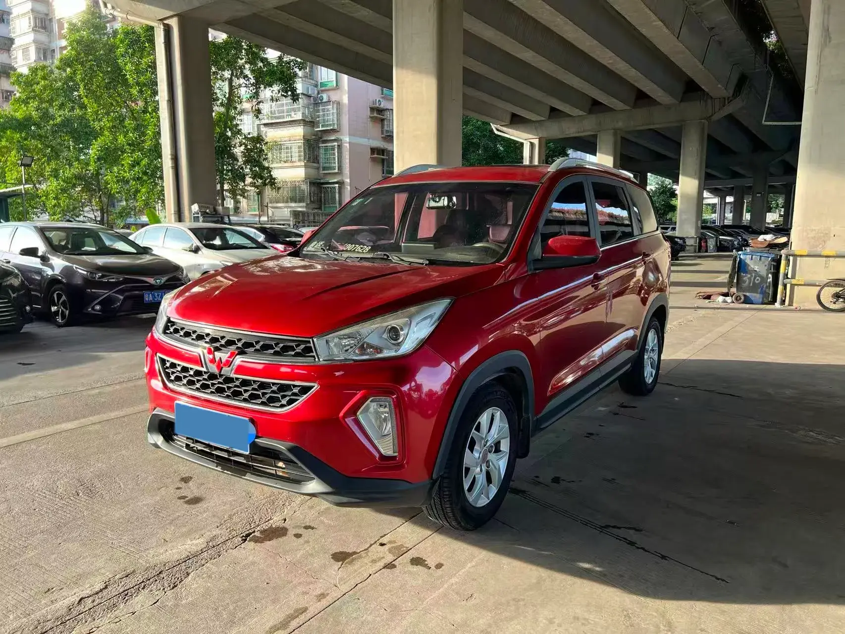 2018 WULING HONGGUANG view 1