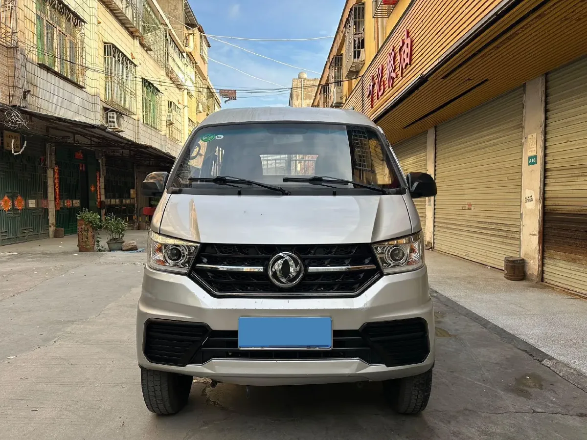 2023 DongFeng Forthing SX6 1.6L 122HP L4 5MT,autocango,china used car exporter,china ev exporter,chinese used car exporter,chinese used ev exporter
