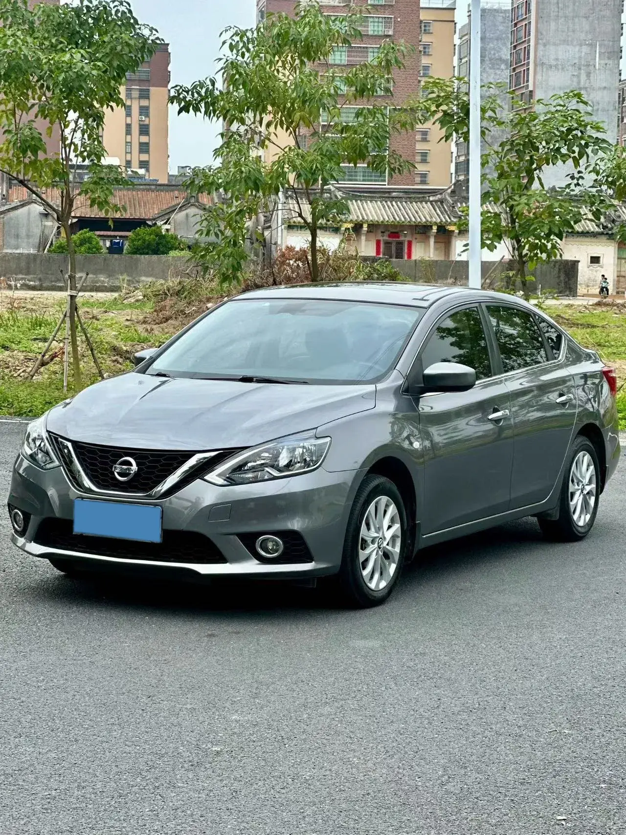2021 NISSAN SYLPHY view 1