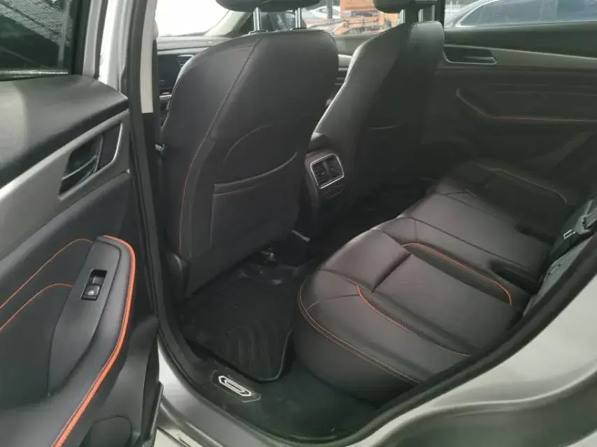 2020 HAVAL F7 thumbnail 3