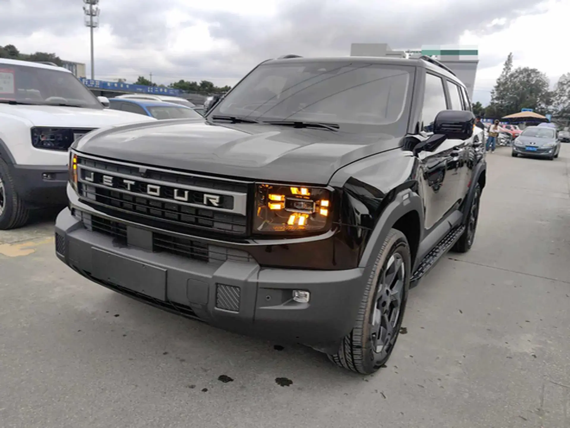 2025 JETOUR FREEMAN view 1