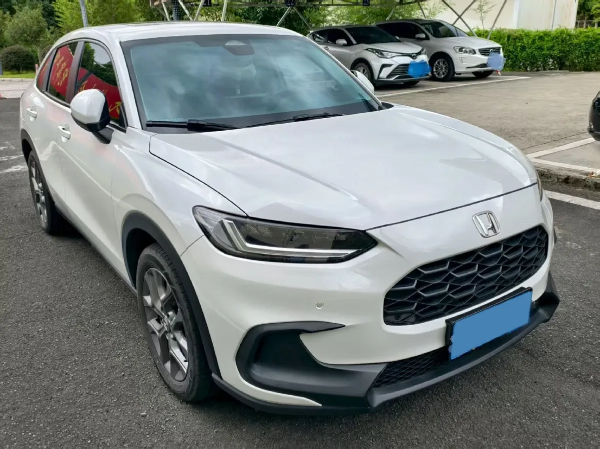 2023 Honda ZR-V 1.5T 182HP L4 CVT,autocango,china used car exporter,china ev exporter,chinese used car exporter,chinese used ev exporter