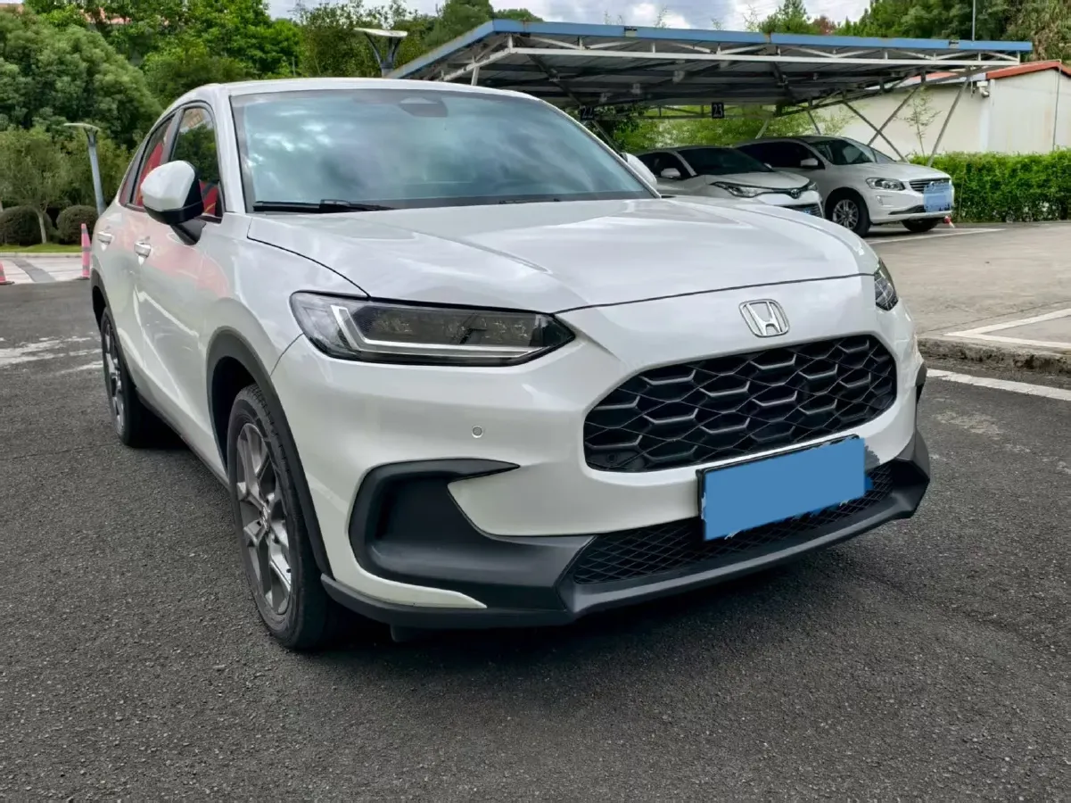 2023 Honda ZR-V 1.5T 182HP L4 CVT,autocango,china used car exporter,china ev exporter,chinese used car exporter,chinese used ev exporter