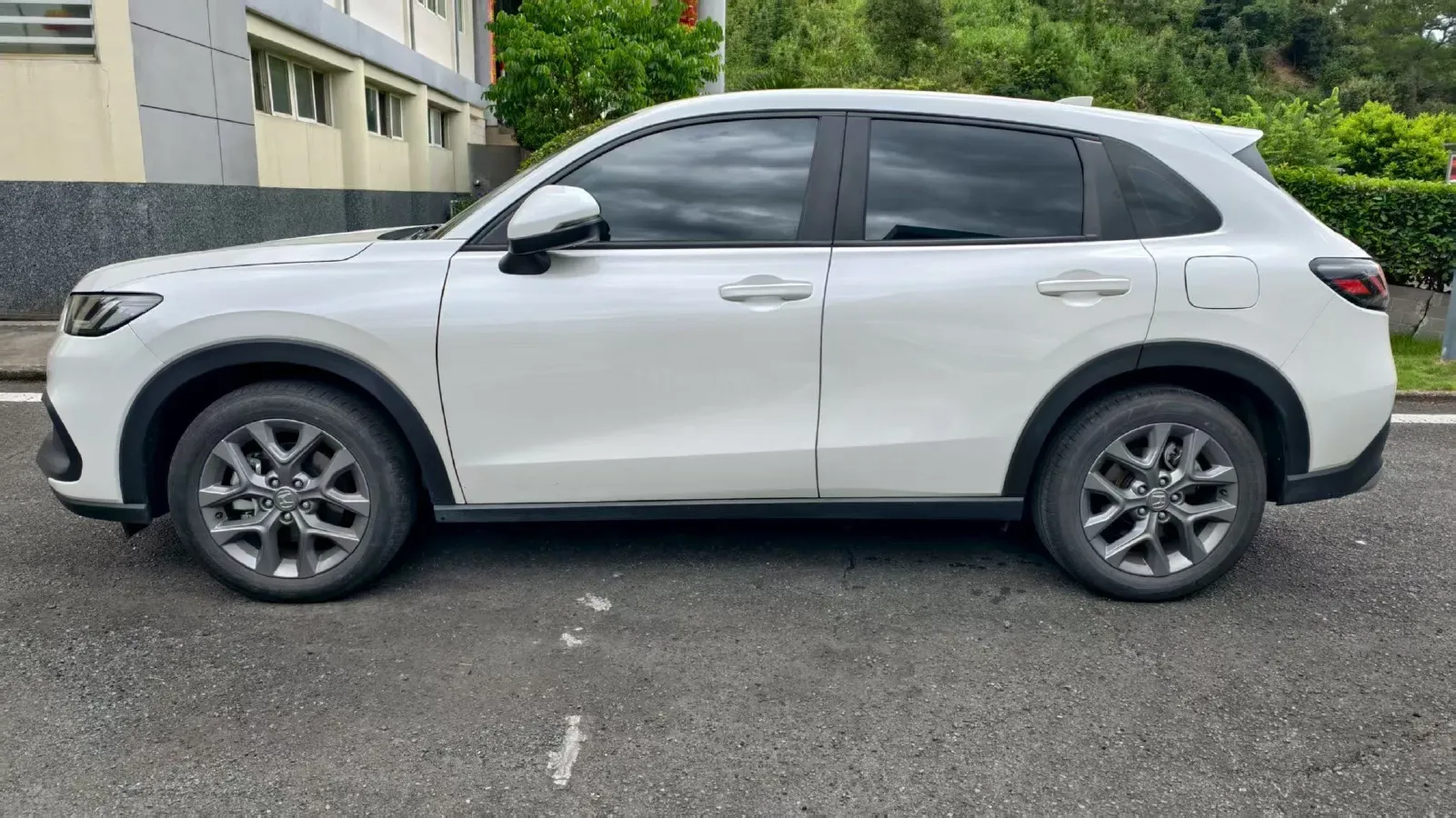 2023 Honda ZR-V 1.5T 182HP L4 CVT,autocango,china used car exporter,china ev exporter,chinese used car exporter,chinese used ev exporter