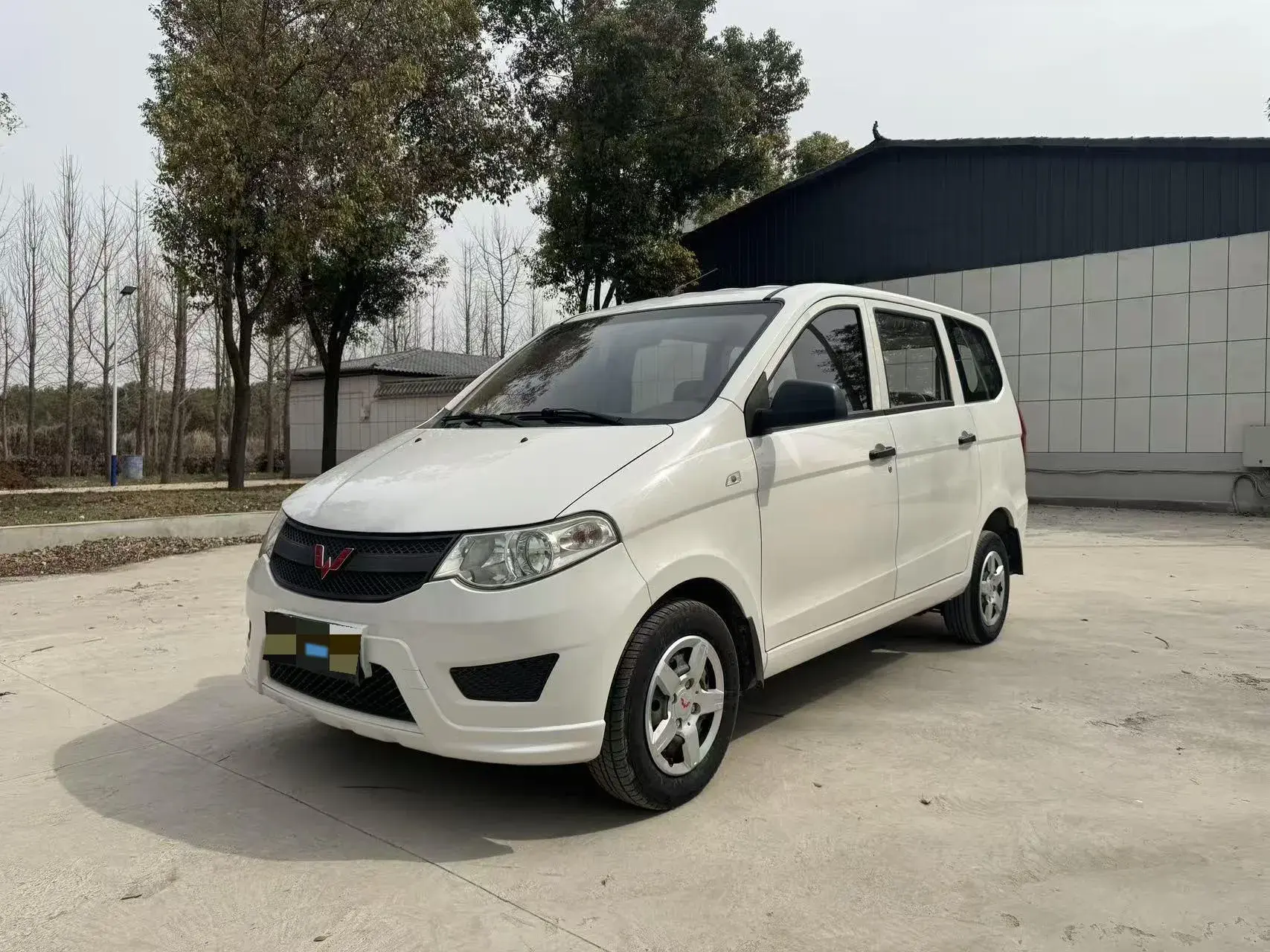 2018 WULING HONGGUANG thumbnail 3