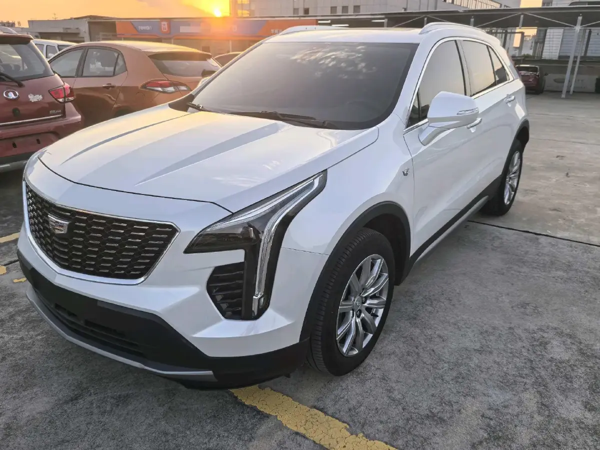 2021 Cadillac XT4 2.0T 237HP L4 9AT