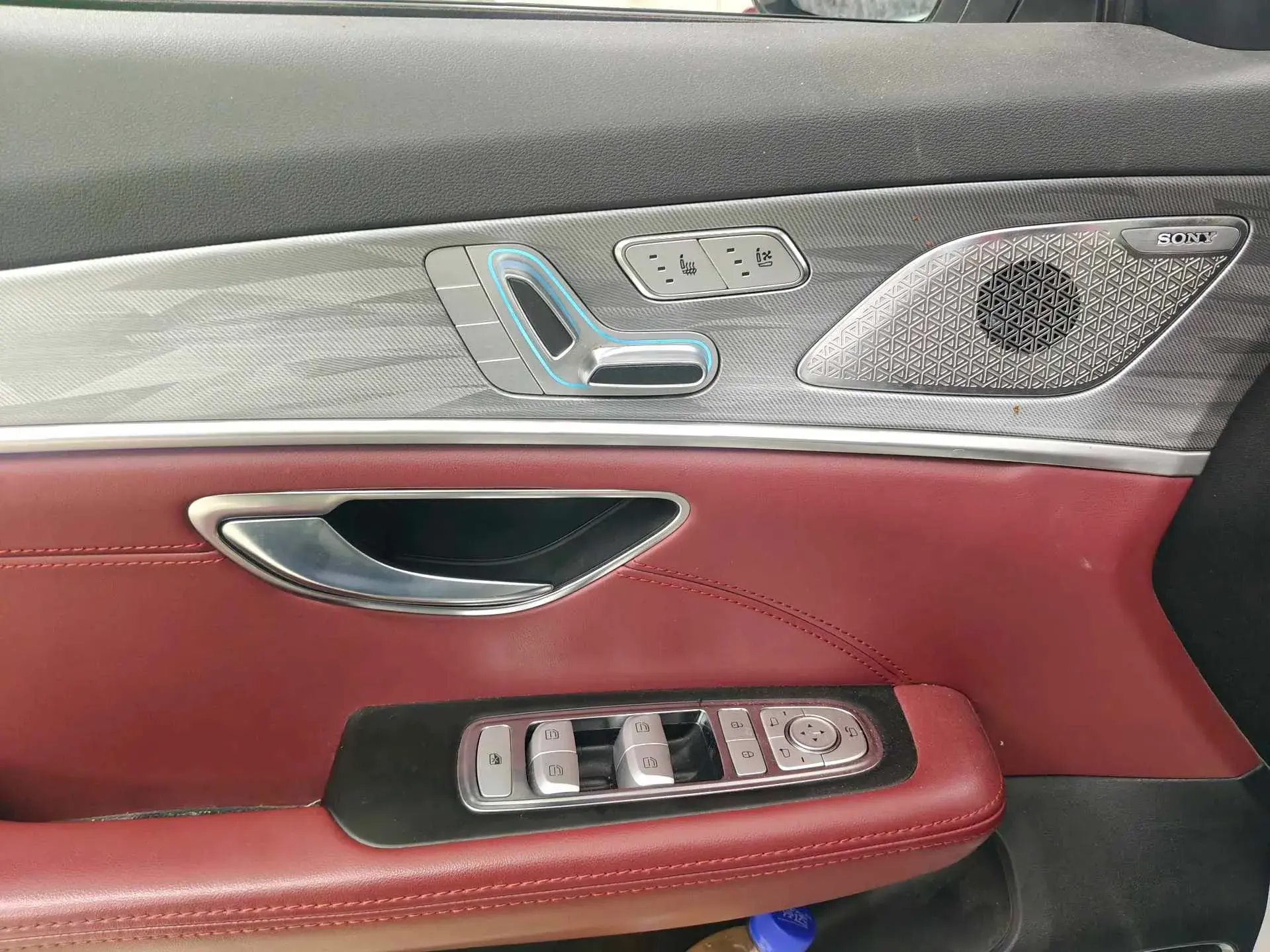 2023 JETOUR X70 thumbnail 3