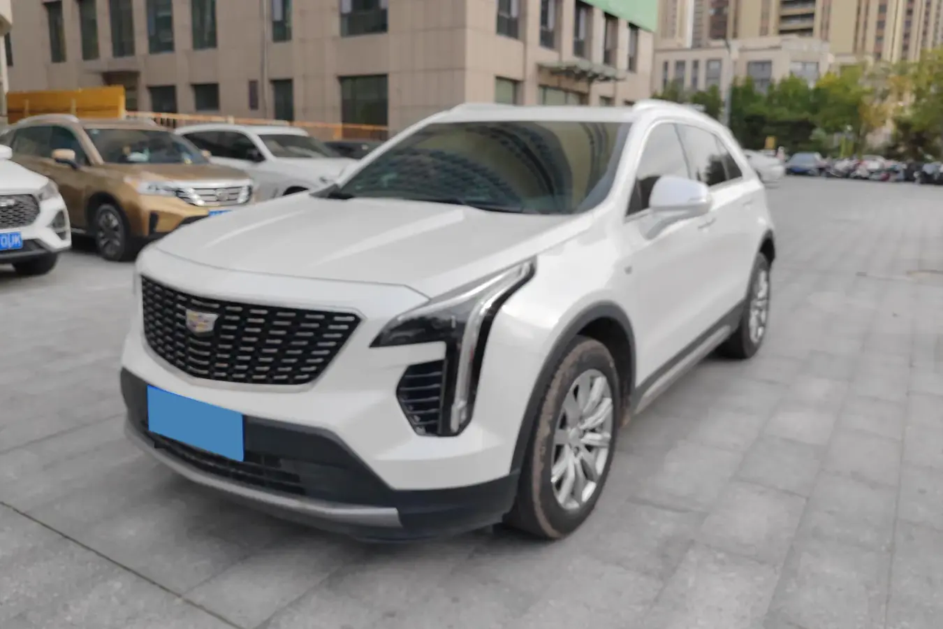 2020 Cadillac XT4 2.0T 241HP L4 9AT