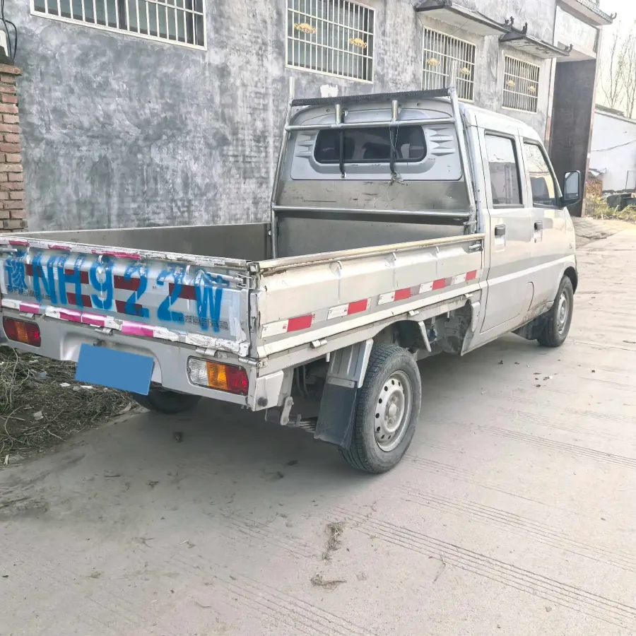 2019 WuLing RongGuang Mini Truck 1.2L 82HP L4 5MT,autocango,china used car exporter,china ev exporter,chinese used car exporter,chinese used ev exporter