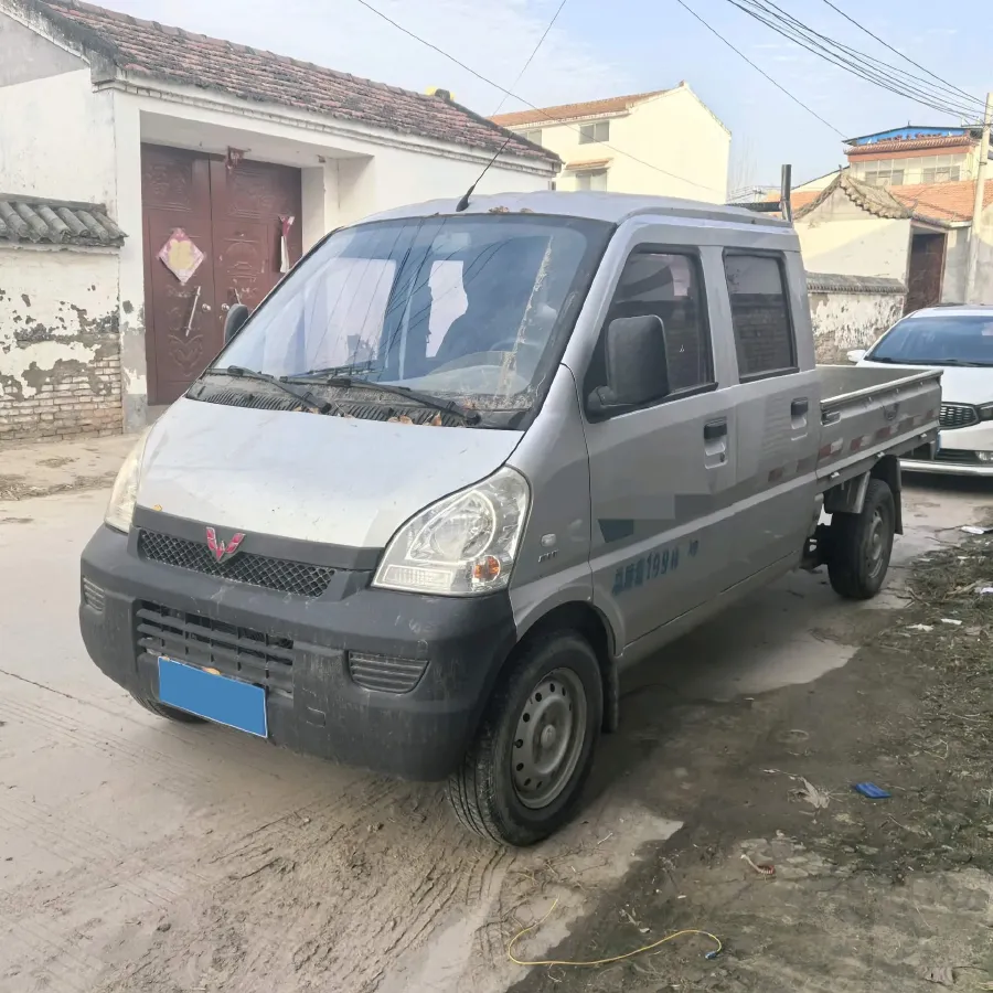 2019 WuLing RongGuang Mini Truck 1.2L 82HP L4 5MT,autocango,china used car exporter,china ev exporter,chinese used car exporter,chinese used ev exporter