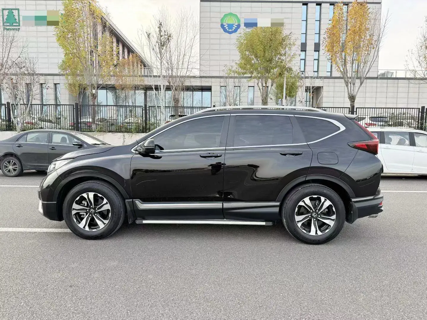 2021 HONDA CR-V thumbnail 4