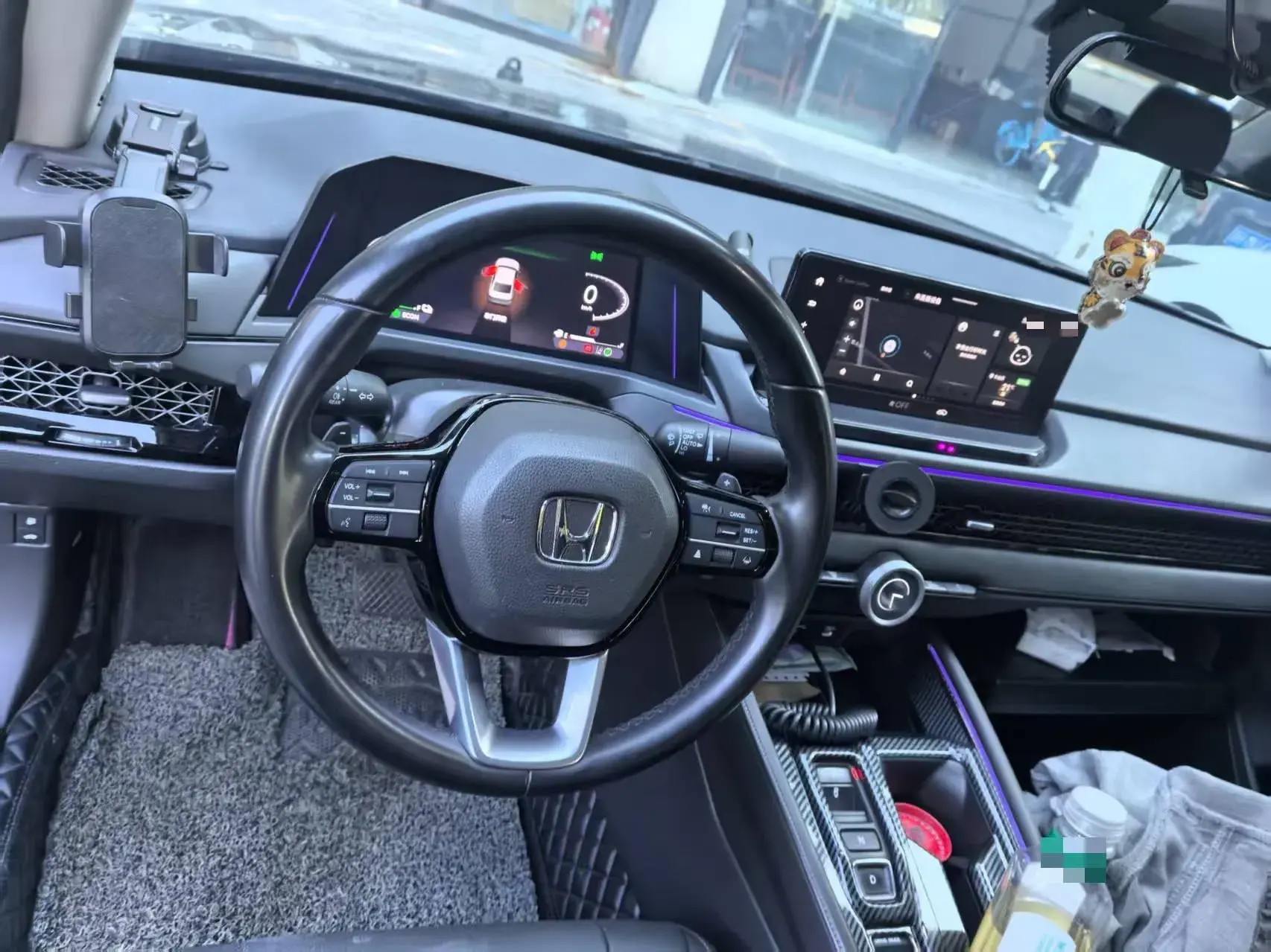 2023 HONDA ACCORD thumbnail 4