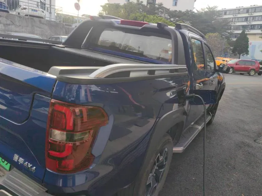 2024 ChangAn Hunter 2.0T 190HP L4 REEV 31.18KWH,autocango,china used car exporter,china ev exporter,chinese used car exporter,chinese used ev exporter