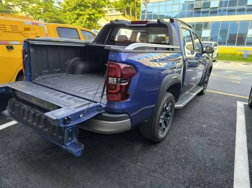 2024 ChangAn Hunter 2.0T 190HP L4 REEV 31.18KWH,autocango,china used car exporter,china ev exporter,chinese used car exporter,chinese used ev exporter