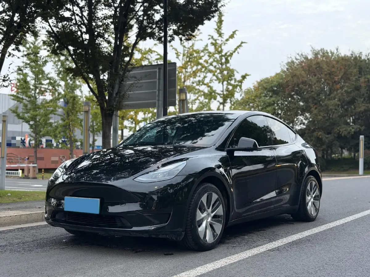2022 Tesla Model Y BEV 60KWH,autocango,china used car exporter,china ev exporter,chinese used car exporter,chinese used ev exporter