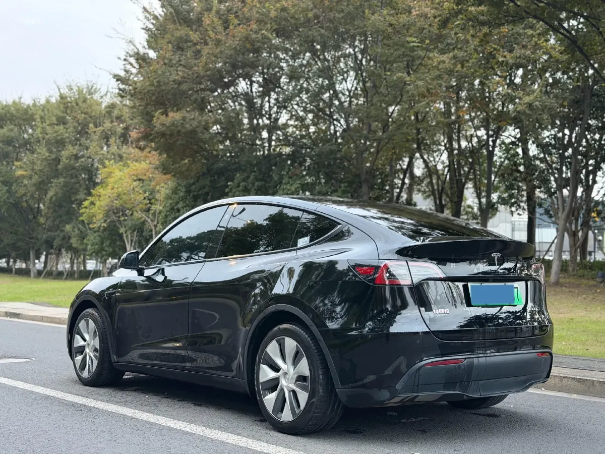 2022 Tesla Model Y BEV 60KWH,autocango,china used car exporter,china ev exporter,chinese used car exporter,chinese used ev exporter