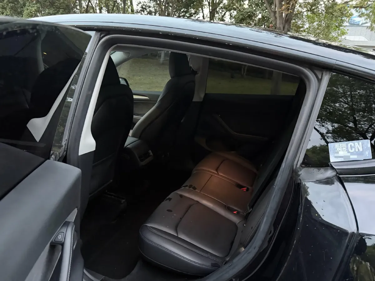 2022 Tesla Model Y BEV 60KWH,autocango,china used car exporter,china ev exporter,chinese used car exporter,chinese used ev exporter