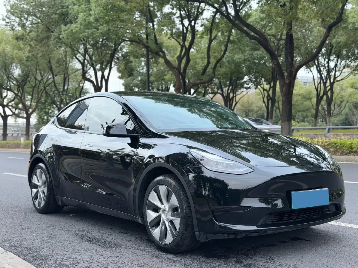 2022 Tesla Model Y BEV 60KWH,autocango,china used car exporter,china ev exporter,chinese used car exporter,chinese used ev exporter