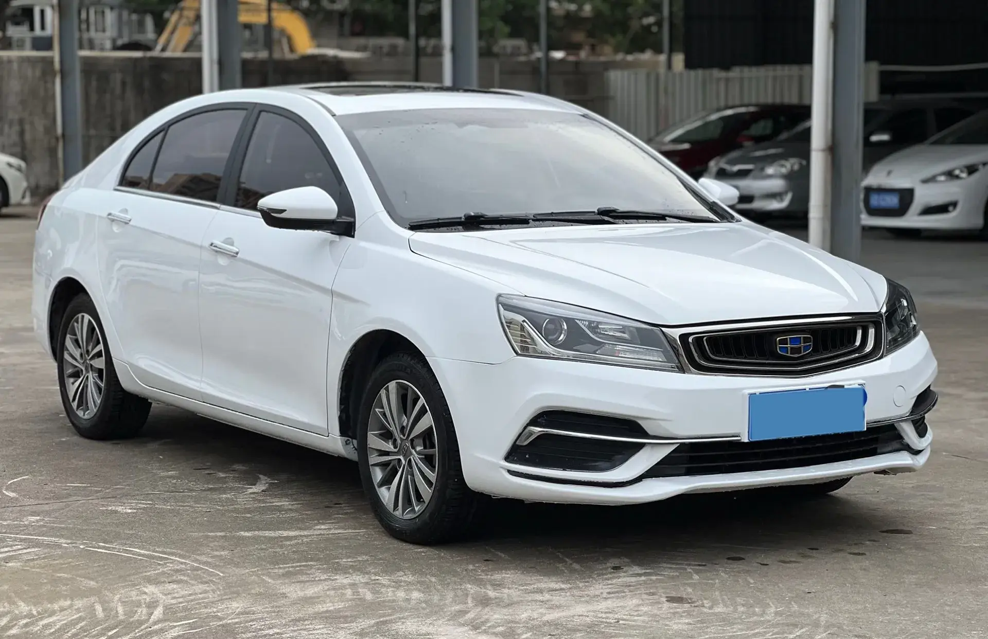 2018 GEELY EMGRAND thumbnail 3