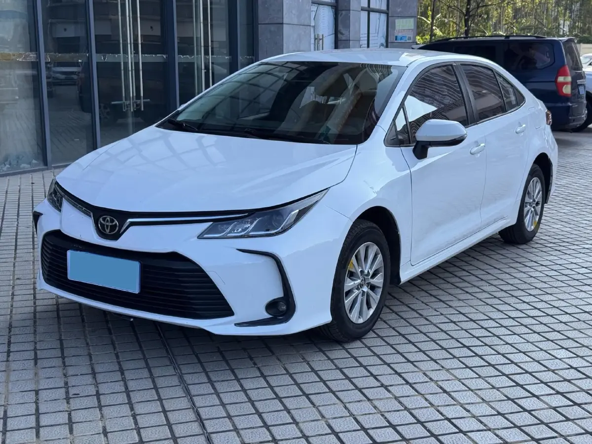 2022 Toyota Corolla 1.2T 116HP L4 CVT