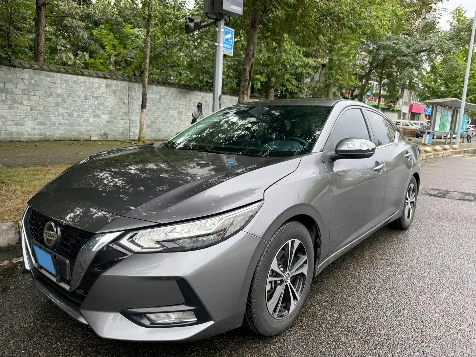 2020 NISSAN SYLPHY view 1