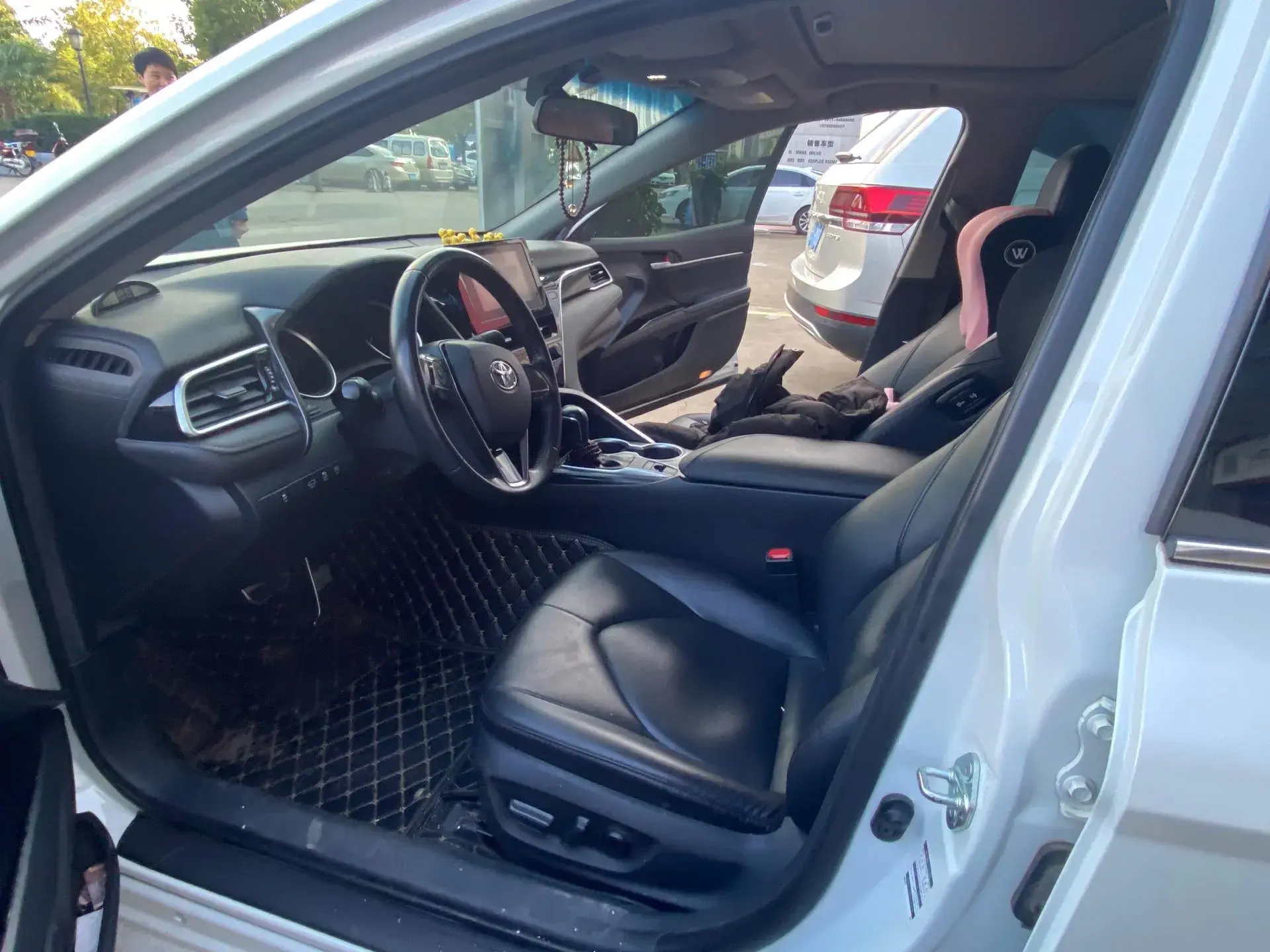 2021 TOYOTA CAMRY thumbnail 4