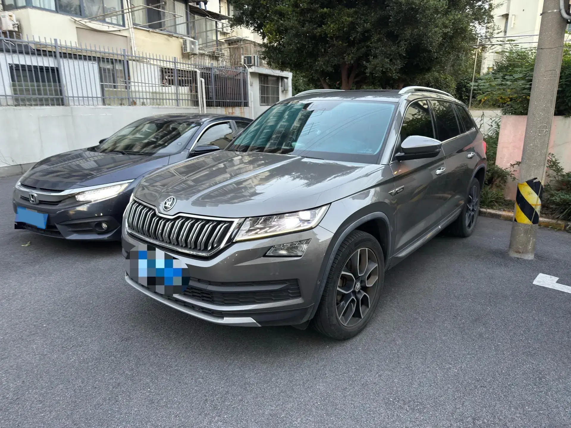 2019 SKODA KODIAK view 1