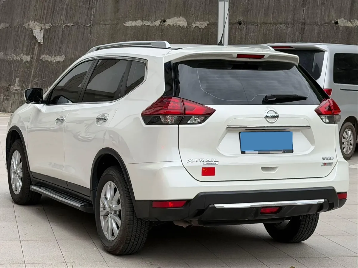 2023 Nissan X-Trail 2.0L 151HP L4 CVT,autocango,china used car exporter,china ev exporter,chinese used car exporter,chinese used ev exporter