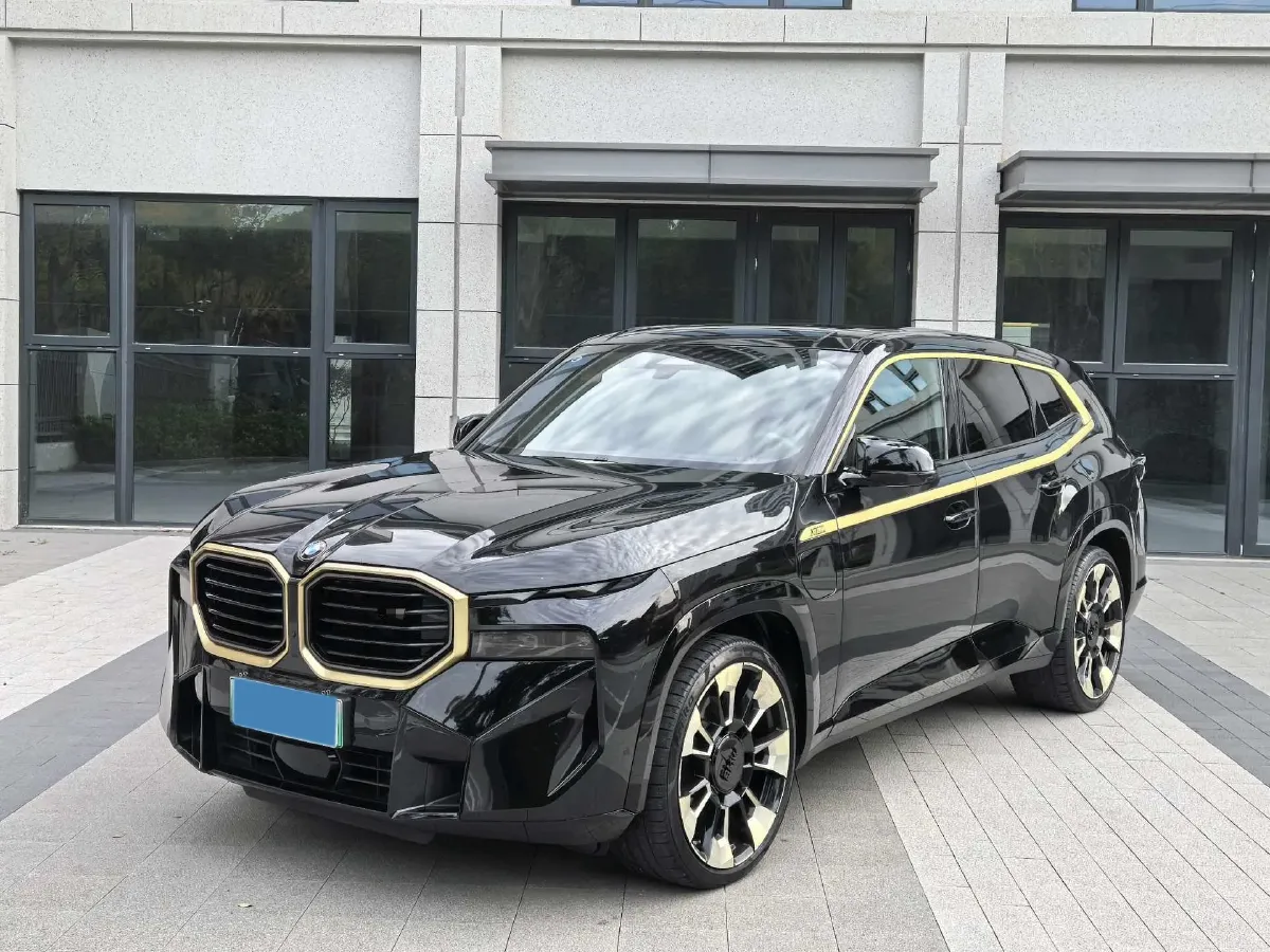 2023 BMW XM 4.4T 490HP V8 8AT PHEV 25.7KWH,autocango,china used car exporter,china ev exporter,chinese used car exporter,chinese used ev exporter