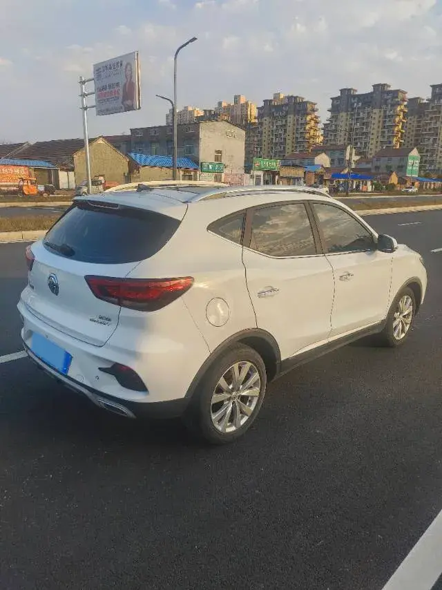 2020 MG ZS thumbnail 3