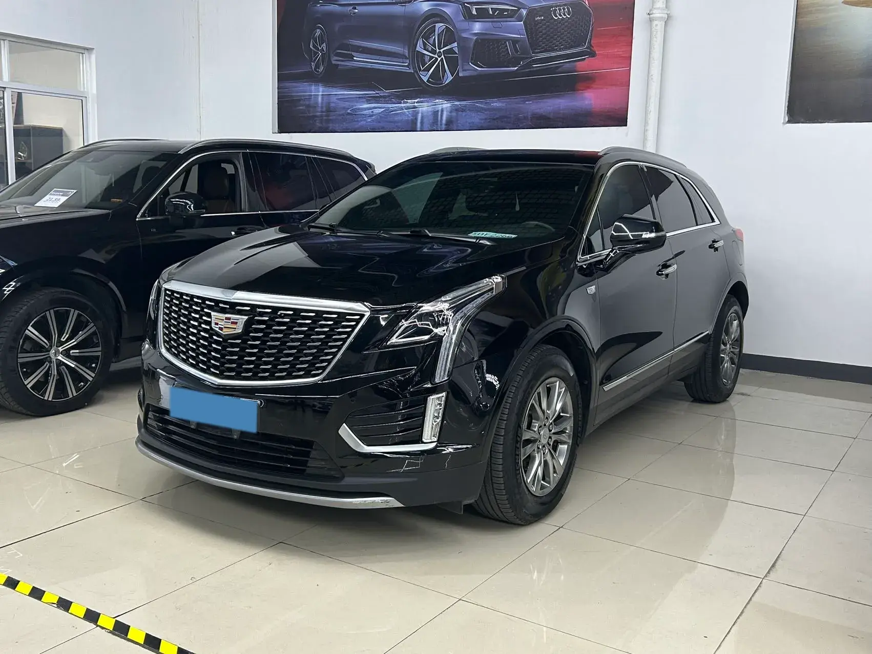2020 CADILLAC XT5 view 1