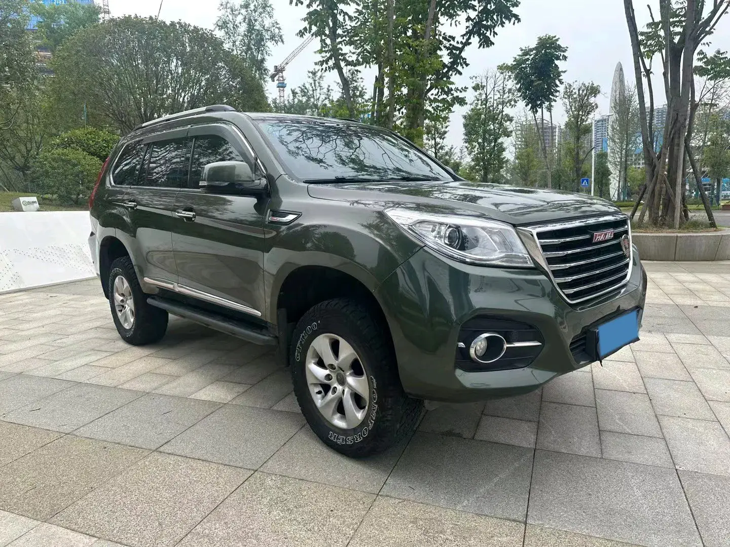 2017 HAVAL H9 thumbnail 3