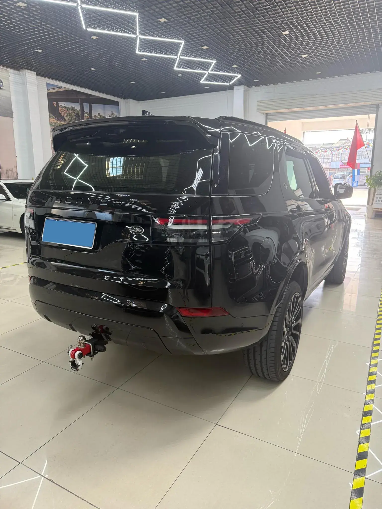 2020 LAND ROVER thumbnail 3