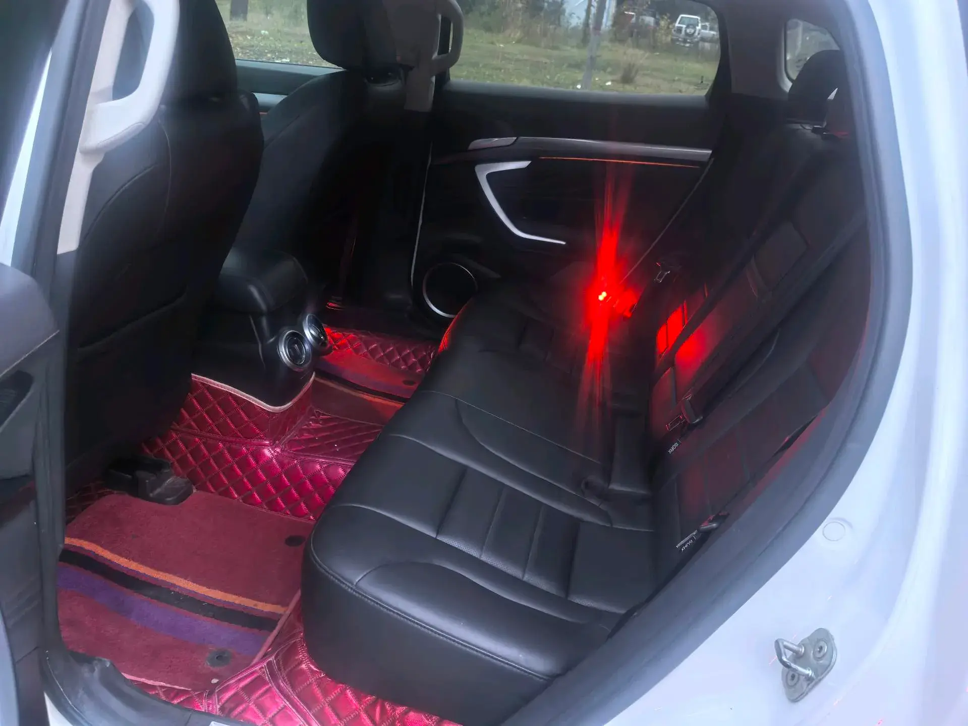 2017 ZOTYE T700 thumbnail 4