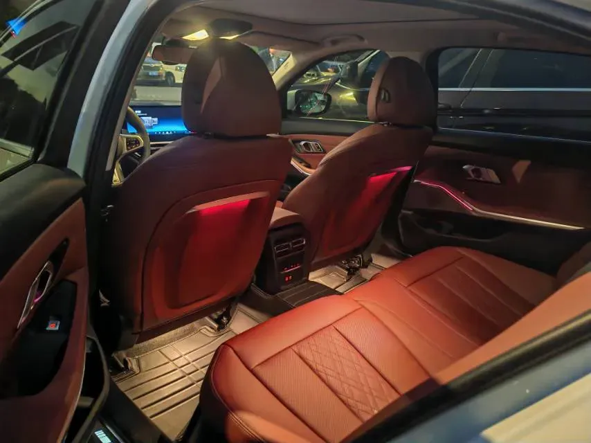 2024 BMW 3 Series 2.0T 184HP L4 8AT,autocango,china used car exporter,china ev exporter,chinese used car exporter,chinese used ev exporter