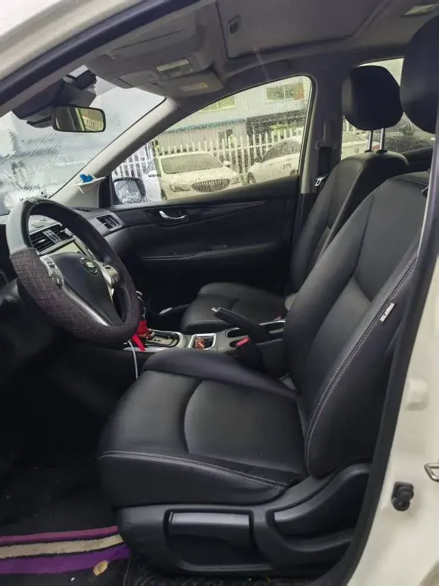 2021 Nissan Tiida 1.6L 122HP L4 CVT,autocango,china used car exporter,china ev exporter,chinese used car exporter,chinese used ev exporter