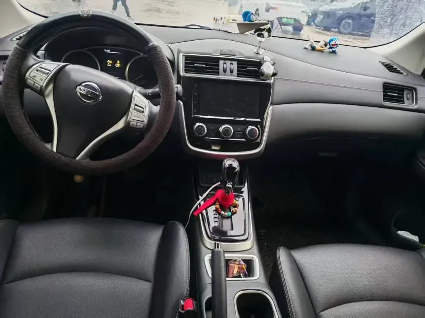 2021 Nissan Tiida 1.6L 122HP L4 CVT,autocango,china used car exporter,china ev exporter,chinese used car exporter,chinese used ev exporter