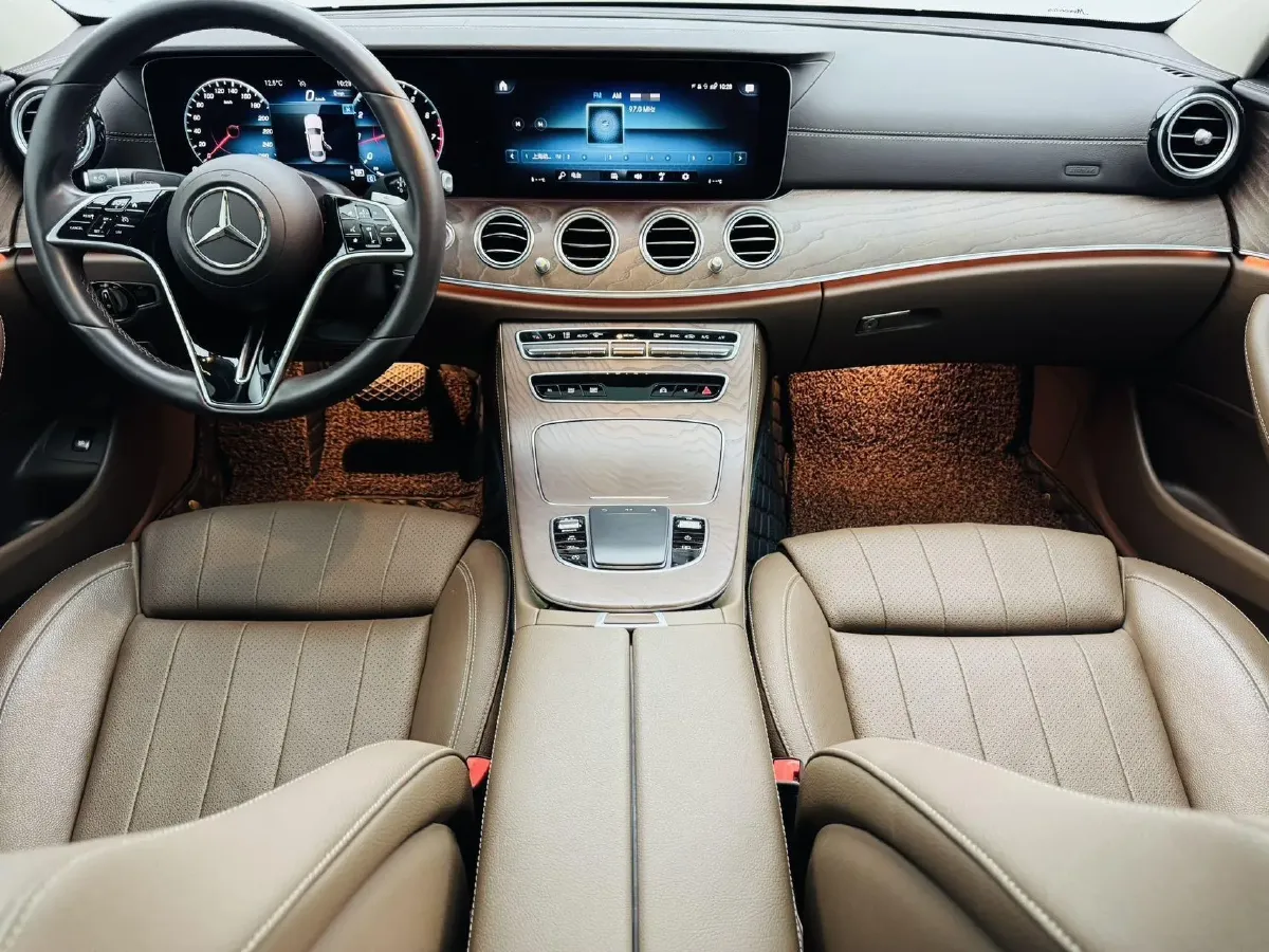 2022 Mercedes-Benz E Class 2.0T 258HP L4 9AT,autocango,china used car exporter,china ev exporter,chinese used car exporter,chinese used ev exporter