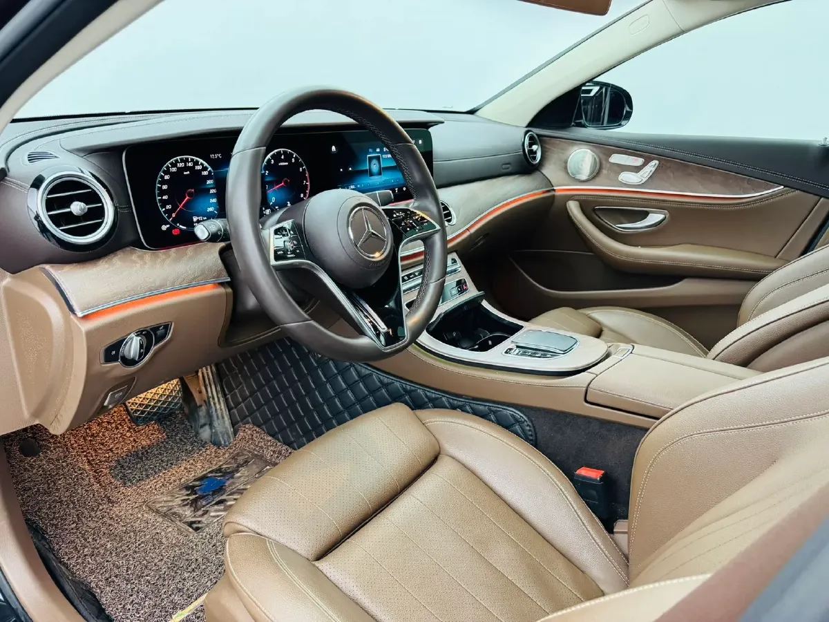 2022 Mercedes-Benz E Class 2.0T 258HP L4 9AT,autocango,china used car exporter,china ev exporter,chinese used car exporter,chinese used ev exporter