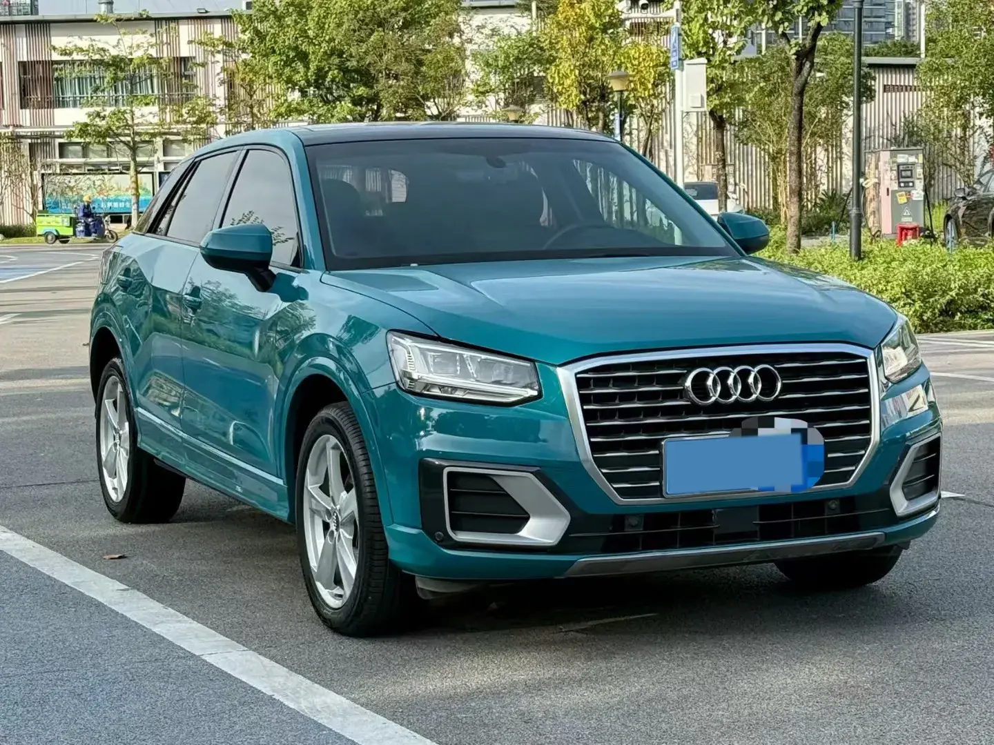 2018 AUDI Q2L thumbnail 3