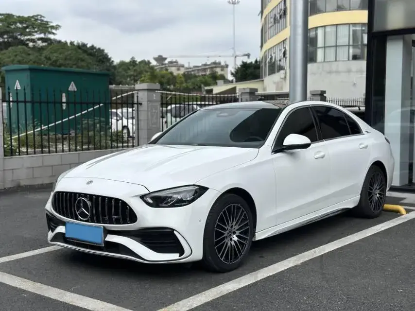2023 MERCEDES-BENZ C view 1