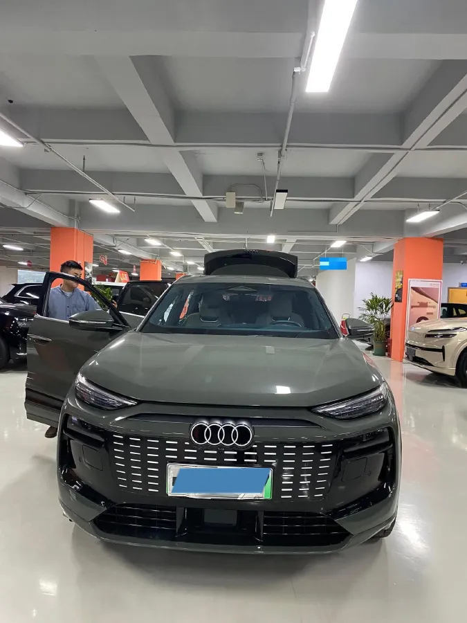 2025 Audi A6L e-tron BEV,autocango,china used car exporter,china ev exporter,chinese used car exporter,chinese used ev exporter