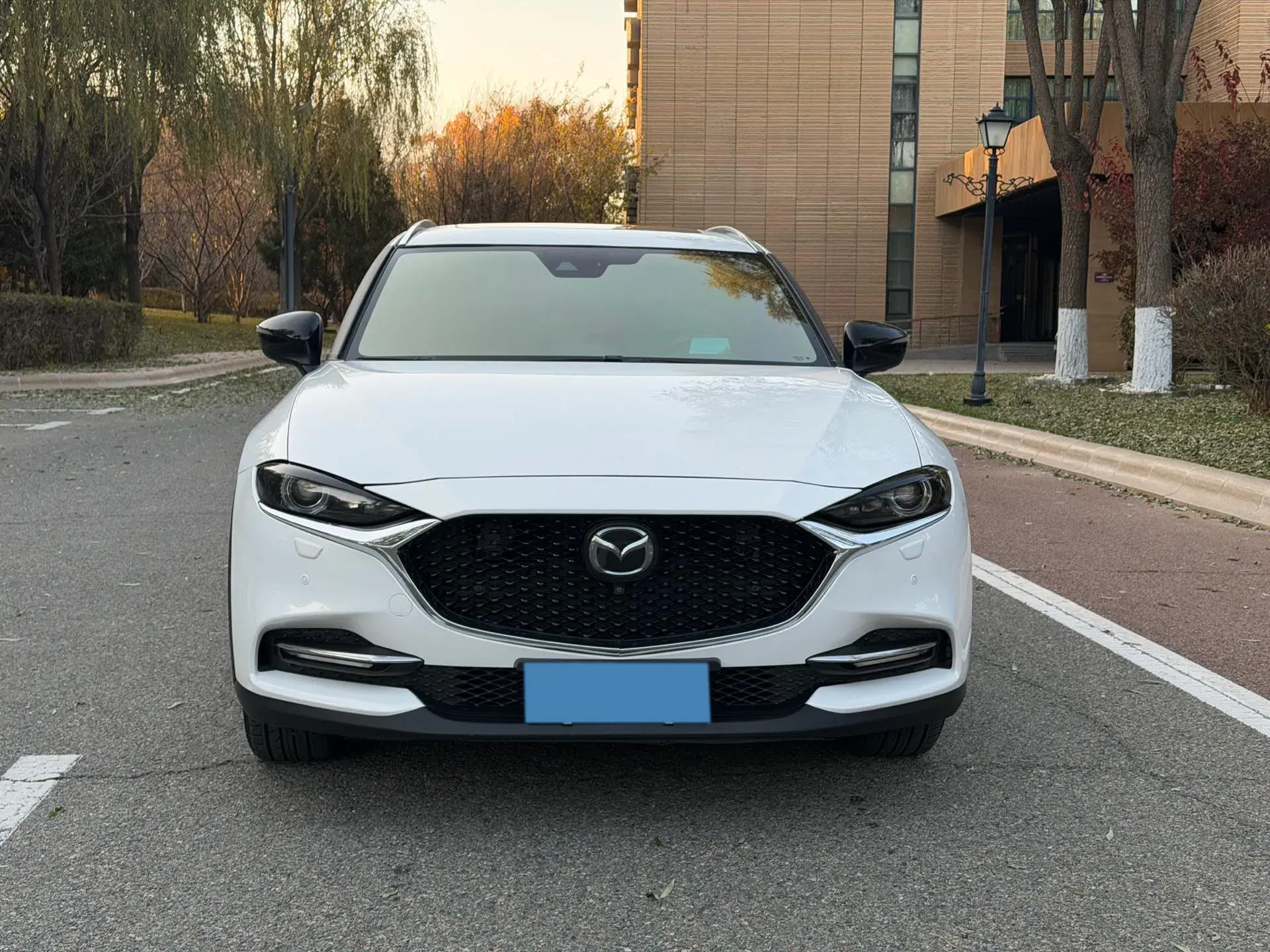 2020 MAZDA CX-4 thumbnail 3