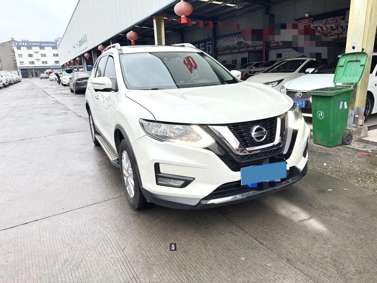 2020 NISSAN X-TRAIL thumbnail 3