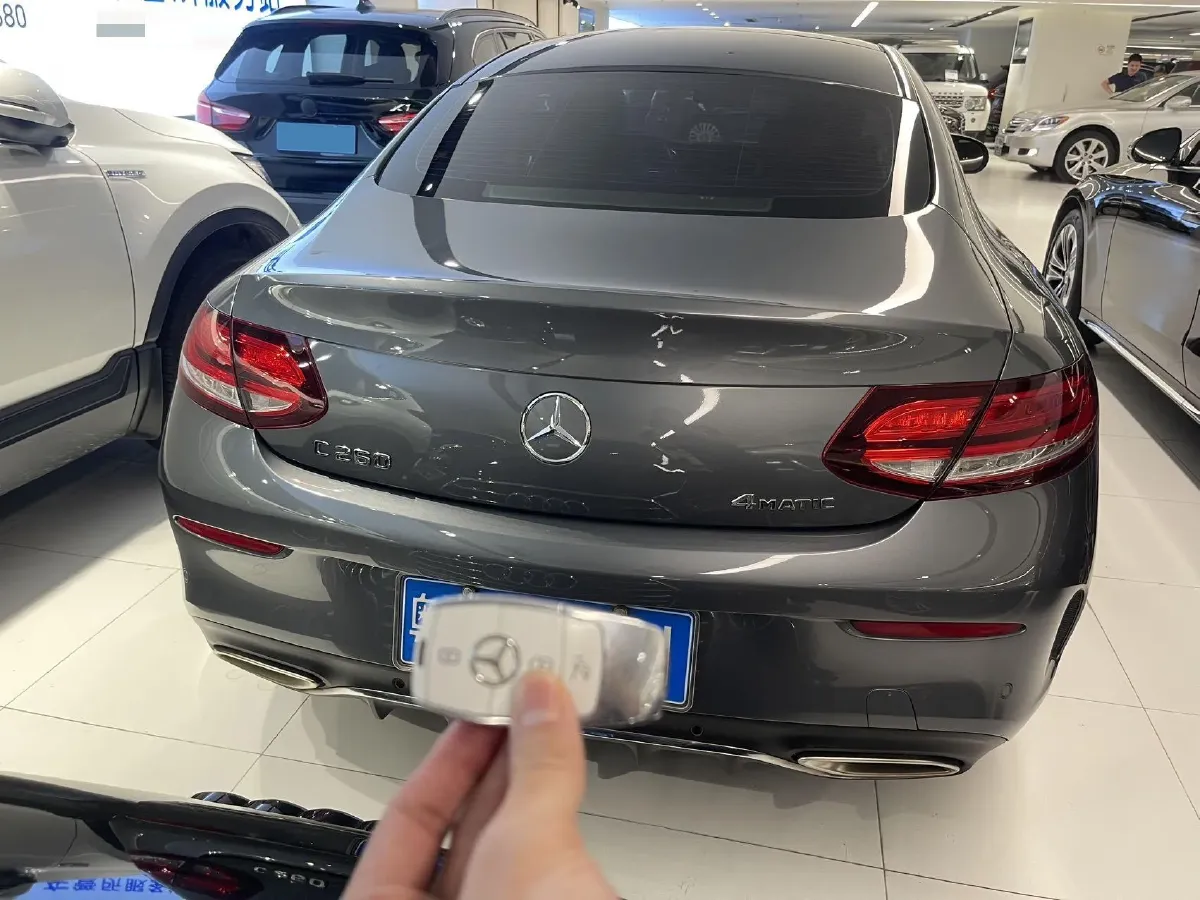 2020 Mercedes-Benz C Class 1.5T 184HP L4 9AT,autocango,china used car exporter,china ev exporter,chinese used car exporter,chinese used ev exporter